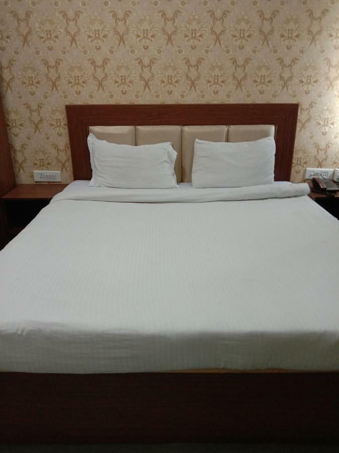 The Amsons Resorts Ludhiana Exterior photo